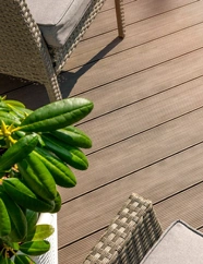 Conseils pour l'entretien du bois composite