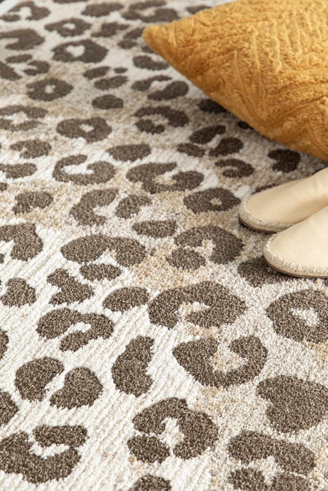 Ambiance du tapis Fauve vu de près