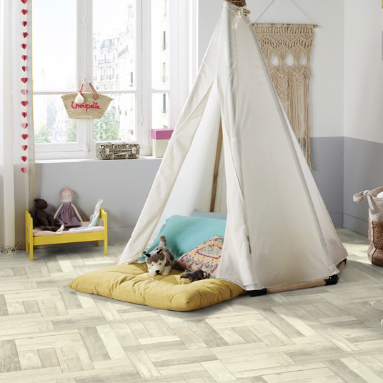 Sol PVC Smart - Atelier aspect bois recyclé blanc - Chambre d'enfant