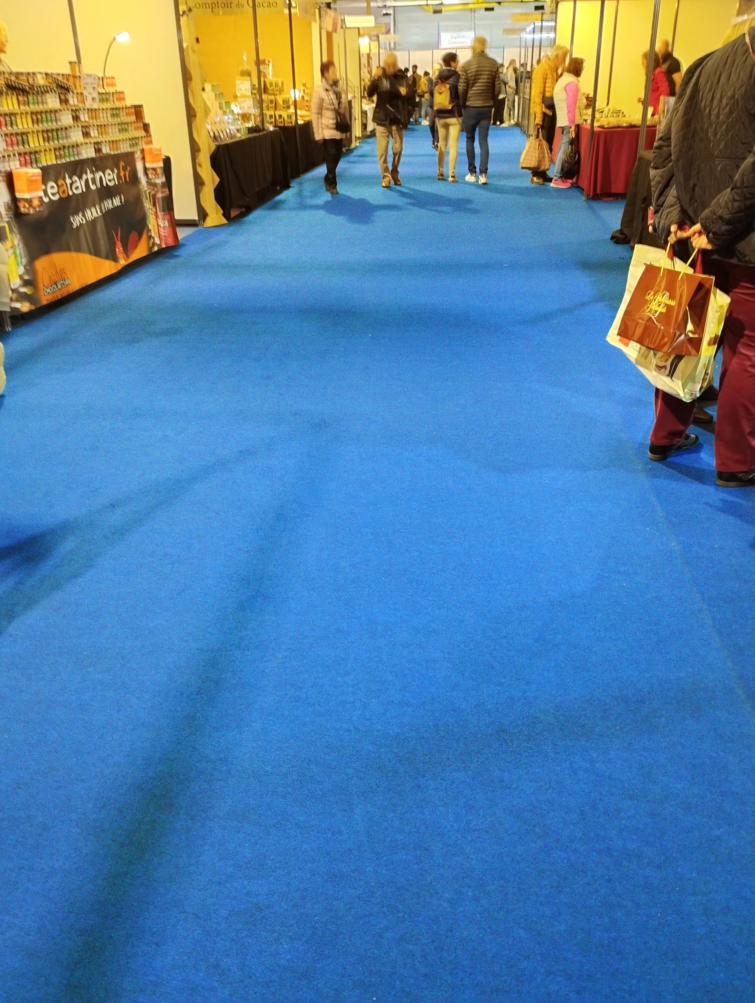 Moquette Orotex Revexpo Bleu clair, sol textile coloré pour sublimer les stands d’exposition