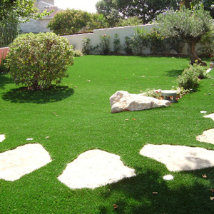 Gazon du Sud l Fournisseur pelouse synthétique, plante et mur végétal  artificiel, fournisseur gazon synthétique