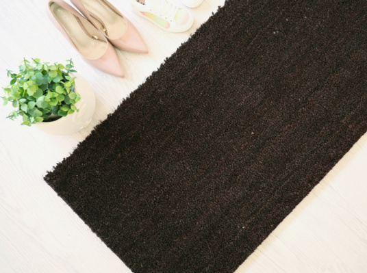 Tapis sur mesure Paillasson Brosse Coco 23mm - Brun - vue du dessus