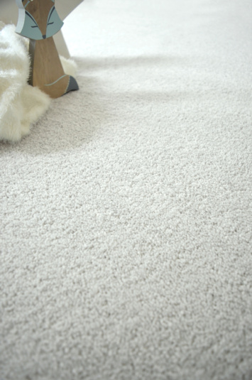 Tapis sur mesure Manège Velours - Gris souris - vue de près