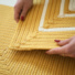 Tapis imitation fibres naturelles intérieur et extérieur Provence jaune safran - envers