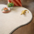 Tapis en matire recycle de forme organique - Re-cycle - Beige - salon