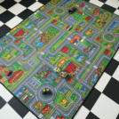 Vous aimerez aussi : Tapis de jeu enfant - Circuit de voiture - Ville