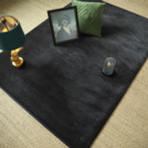 Tapis doux - Hypnose noir velours - Galon noir