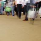 Moquette événementielle Stand Expo beige posée sur un salon professionnel