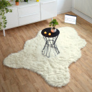 Tapis Peau de bête - Imitation Ours - Blanc crème