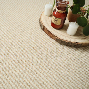 Moquette rayée chambre Laine & Mix Écru et beige miel - gros plan