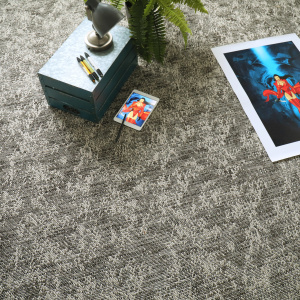 Tapis sur mesure tissé plat Jambi nuances gris minéral - vue de loin