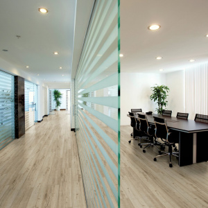 Parquet flottant Stratifié KronoSwiss Noblesse V4 Chêne Lugano 5G - Salle de réunion