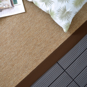 Tapis extérieur et intérieur Mahé - couleur naturel et finition marron - vue du dessus