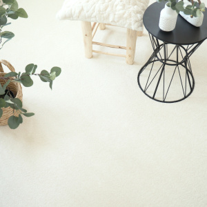 Tapis sur mesure doux poils longs Touch blanc crème - vue de loin