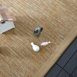 Tapis intérieur / extérieur en tissé plat Bornéo nature ganse caramel - vue de haut