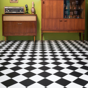 Sol Vinyle Happy Days - Carrelage damier diagonal - Noir et blanc idéal salon ou chambre rétro