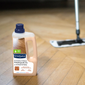 Entretien Brillant Parquets et Sols Stratifiés Starwax parquet avec application à la serpillière pour nettoyage et brillance