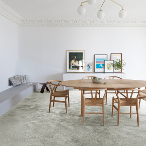 Moquette résistante aux taches Lumicolor gris clair, ambiance naturelle et prix accessible