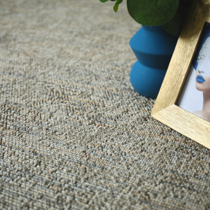 Tapis sur mesure tissé plat Jambi gris perle - salon