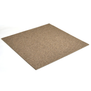 Dalle moquette U3P3 - Beige vue en angle, structure bouclée résistante