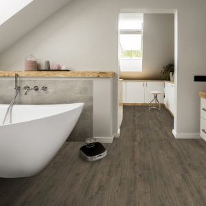 Lame Sol PVC click à plat - Parquet Chêne brun - salle de bain