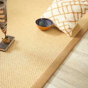 Tapis naturel en Sisal Slow naturel ganse lin camel - salon