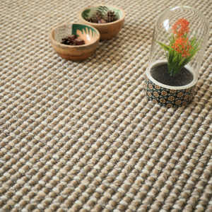Tapis sur mesure Laine et sisal Caloundra grosses boucles beige - vue de près