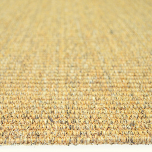 Tapis sisal Sable avec envers latex pour pose stable en couloir et escalier