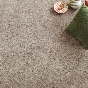 Back70 Revival shaggy marron tendre, surface épaisse et confortable au style vintage