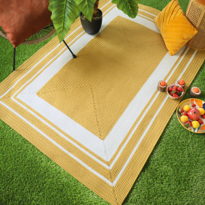 Tapis imitation fibres naturelles intérieur et extérieur Provence jaune safran - jardin