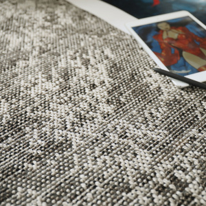 Tapis intérieur / extérieur Jambi nuances gris minéral ganse anthracite - zoom