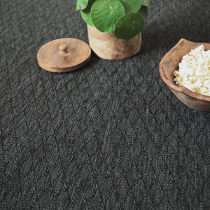 Revêtement de sol tissé plat Timika Gris ardoise avec texture résistante et décor végétal