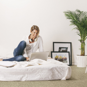 Moquette rayée chambre Laine & Mix Écru et beige miel - chambre