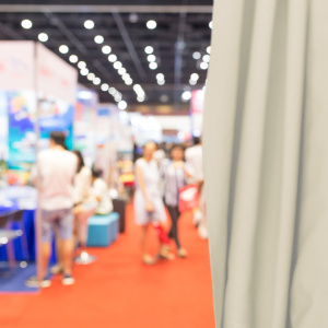 Coton gratté ignifugé couleur sable - salon événement