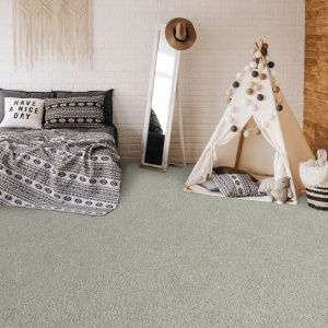 Moquette Lumicolor Gris clair dans une chambre enfant avec espace de jeu