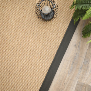 Tapis extérieur et intérieur tissé plat naturel ganse grise anthracite - vue de haut