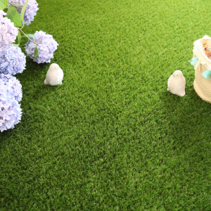 Décoration naturelle sur le tapis sur mesure Villandry - 25mm, confort au sol et bel effet visuel