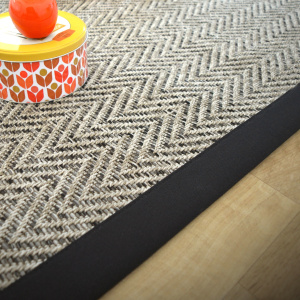 Tapis intérieur / extérieur Java Chevron silver ganse noire - salon