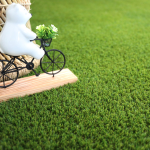 Gazon synthétique Cottage - 38mm, rendu naturel et dense idéal pour balcon ou déco
