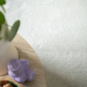 Tapis sur mesure Pulse gris perle, revêtement contemporain au toucher confortable
