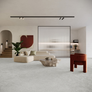 Tapis sur mesure Re-cycle gris argent en polyester recyclé dans un salon design