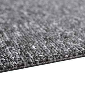 Revêtement de sol dalle moquette bouclée grise avec structure textile facile à poser