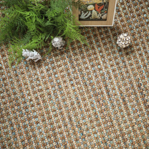 Moquette intérieure extérieure Népal Natté 4x4 bleu avec tissage natté 4x4 et mélange de coloris naturels