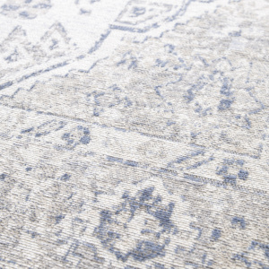 Tapis à motif oriental en tissus chenille recyclé - Yanis - Gris et bleu - gros plan