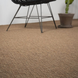 Moquette Tissé plat - Timika - Marron camel posée dans un intérieur déco