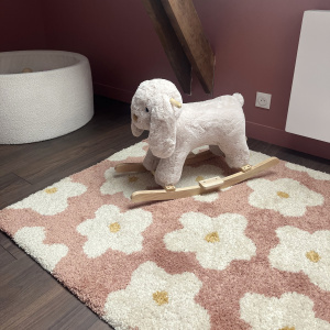 Tapis fleurs maximalistes Apolline rose - chambre enfant