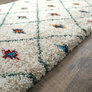 Tapis motif Berbère - Patan coloré - Macro tranche