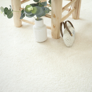 Tapis sur mesure doux poils longs Touch blanc crème