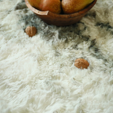 Tapis shaggy à poils longs ultra doux Fluffy crème, marron et caramel - gros plan