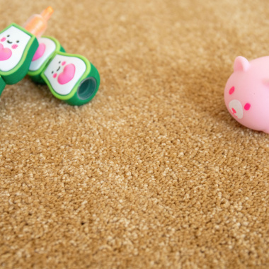 Tapis sur mesure ultra doux Kawaii - Ocre jaune apportant une touche chaleureuse dans un univers ludique et coloré